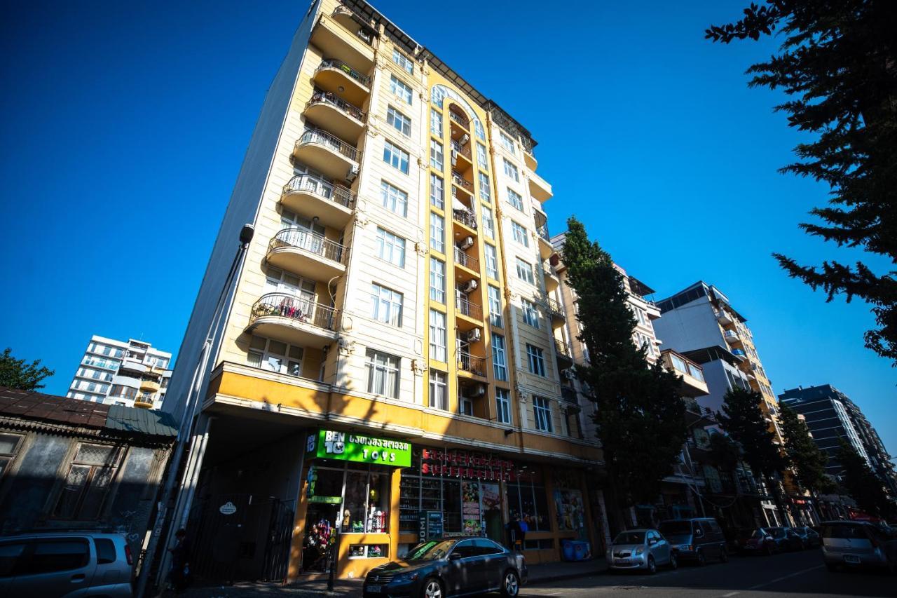 Apartment On Melikishvili 51 Batumi Exterior foto